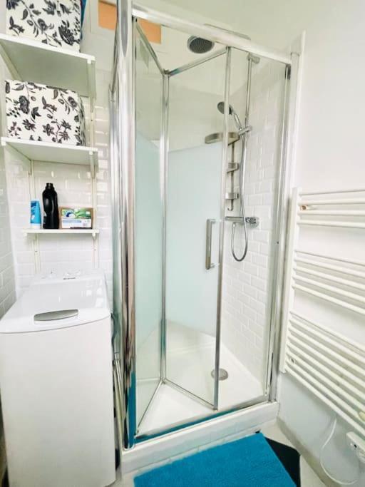 Appartement F2 Au Calme Au Coeur De Paris 13 Extérieur photo