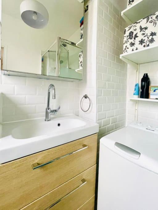 Appartement F2 Au Calme Au Coeur De Paris 13 Extérieur photo